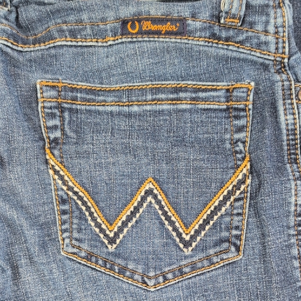Wrangler Women's Dark Blue Boot Cut Jeans POSSIBLE SIZE 14 no Tag - Picture 3 of 10
